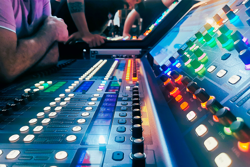 Formação técnica em som e iluminação